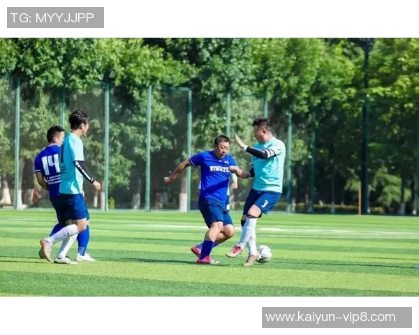 耐克旗下代言球星齐聚绿茵场共同演绎激情足球盛宴 耐克旗下代言球星齐聚绿茵场共同演绎激情足球盛宴